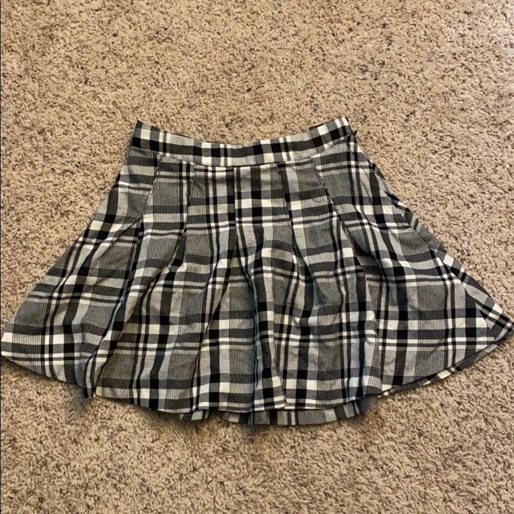 Women’s plaid skirt